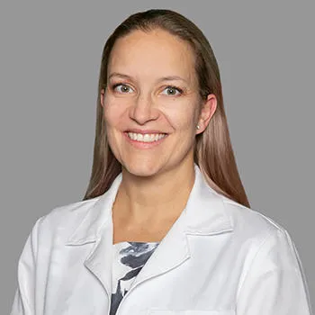 Dr. Amaya De La Garza Skabelund, DO - Tyler, TX - Surgery, Pulmonology, Internal Medicine