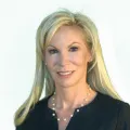 Dr. Liza Eden Giammaria, MD - New York, NY - Vascular Surgery