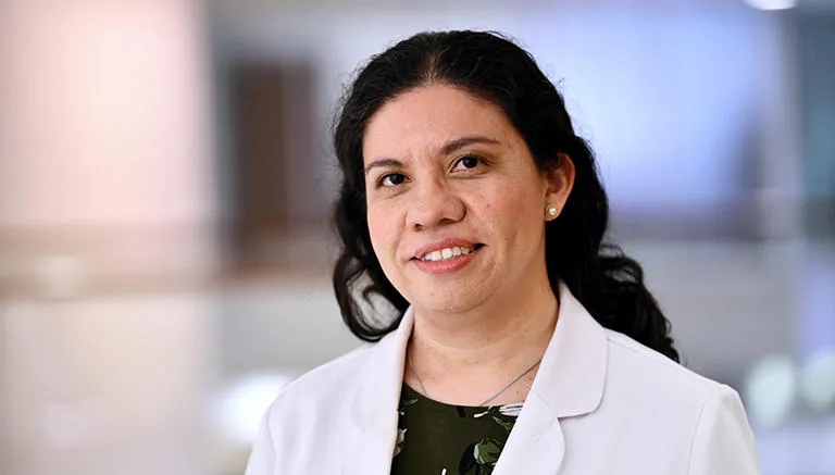 Dr. Silvia Yamanic Alvarez De Leon, MD - CEDAR RAPIDS, IA - Pulmonology, Critical Care Medicine, Internal Medicine