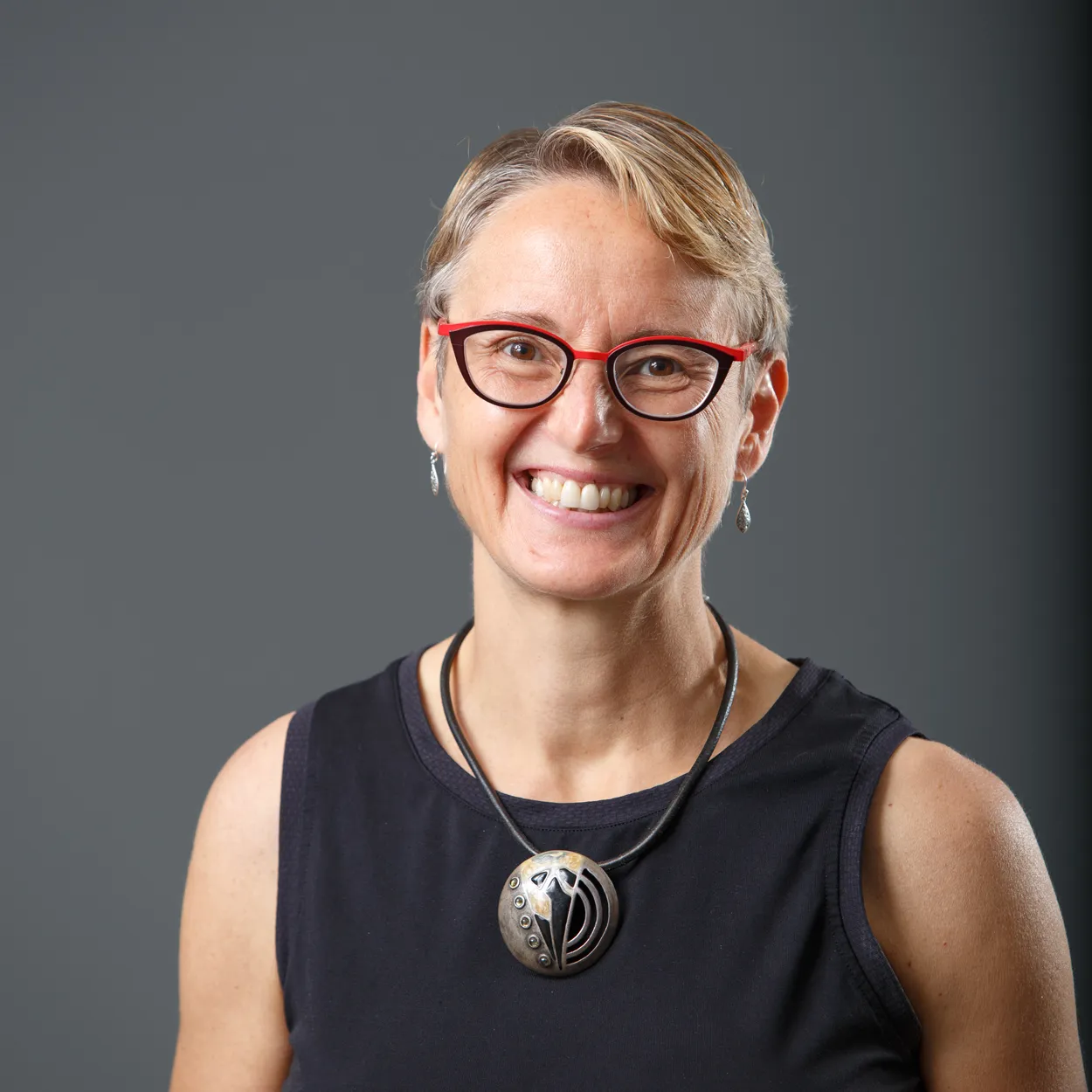Dr. Lisa V. Adams, MD - Lebanon, NH - Infectious Disease, Infectious Disease Specialist