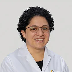 Dr. Andrea Del Cisne Benavides Ordonez, MD - Fullerton, CA - Internal Medicine