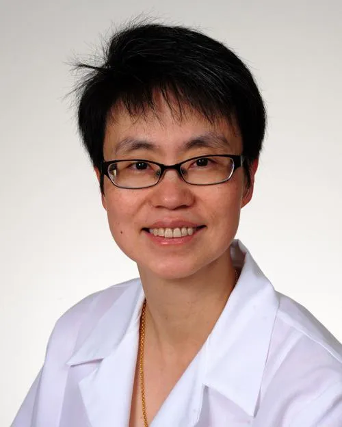 Dr. Donna J Lee, MD - PARAMUS, NJ - Critical Care Medicine, Pediatric Emergency Medicine, Pediatric Pulmonology