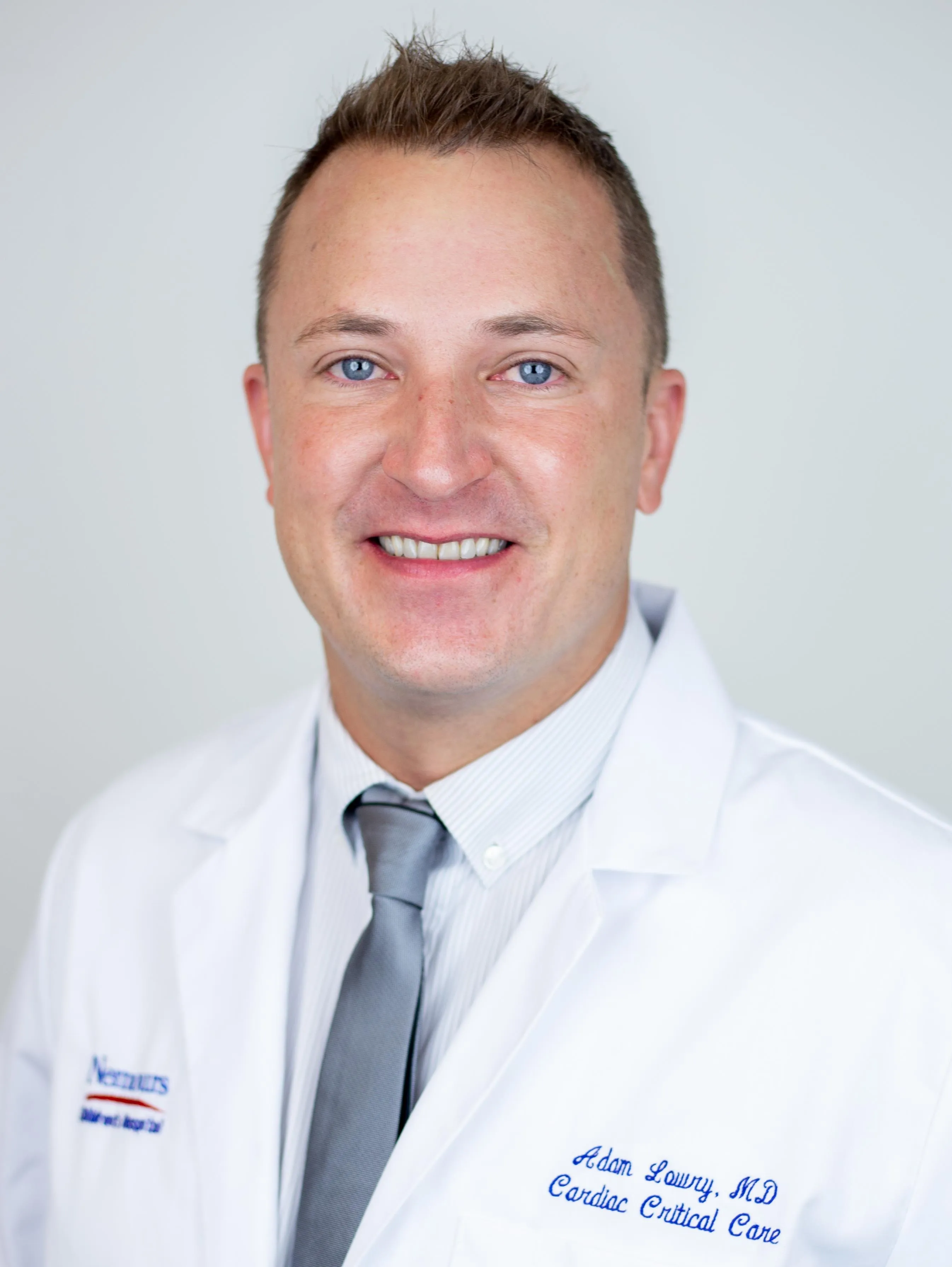 Dr. Adam W. Lowry, MD - Orlando, FL - Critical Care Medicine, Internist/pediatrician, Pediatric Critical Care