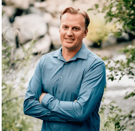 Dr. Eric M Cadwell