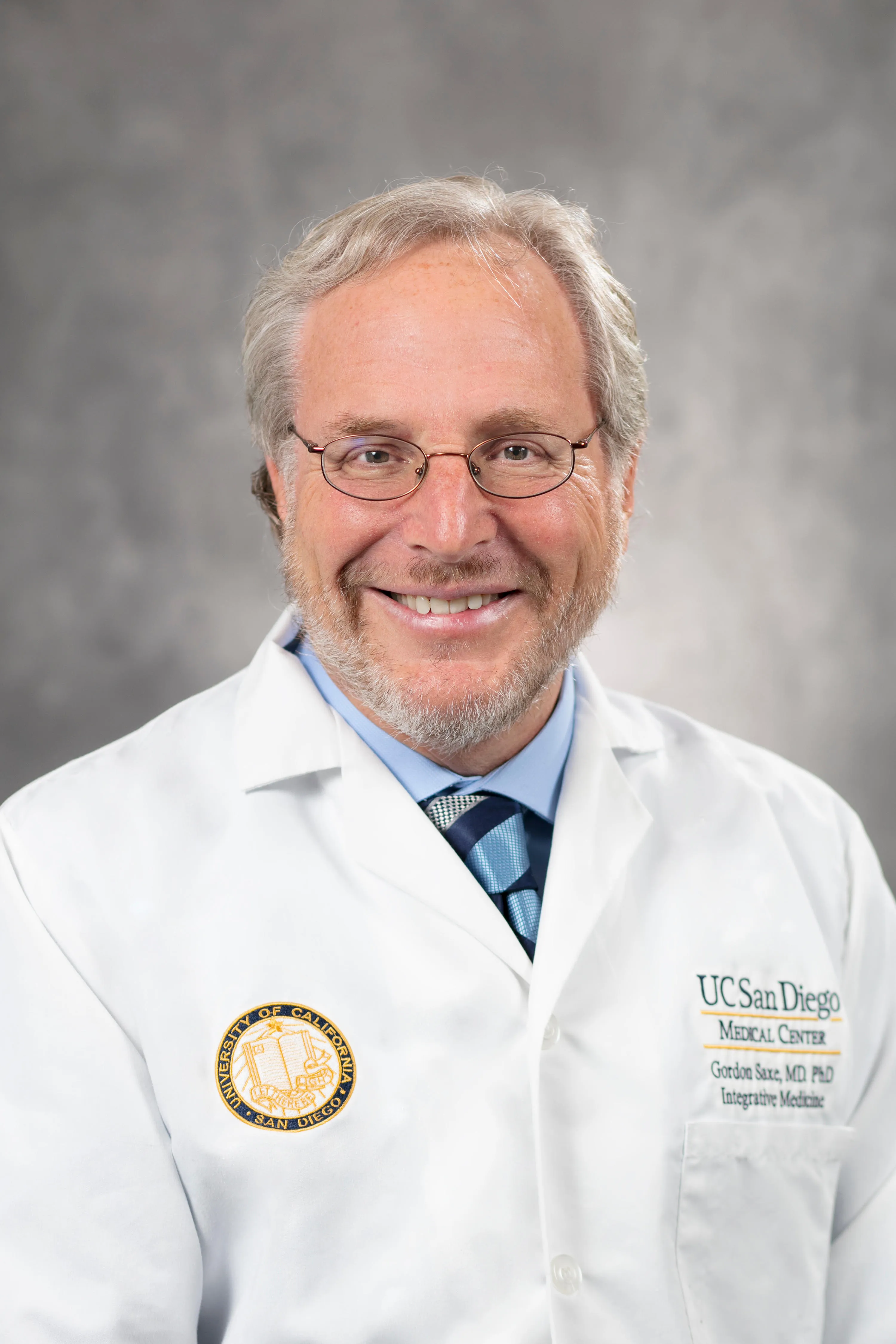 Dr. Gordon Saxe, MD