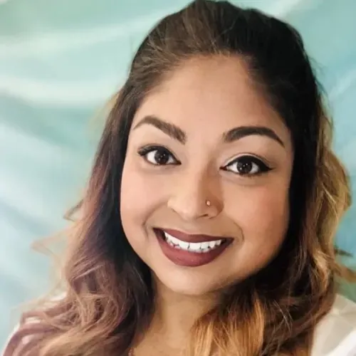 Dr. Shankeertha Sundaralingam Quinn, DMD - Jacksonville, FL - Dentistry, General Dentistry