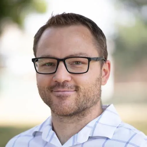 Dr. Brandon Kipp Robins - Greeley, CO - Dentistry