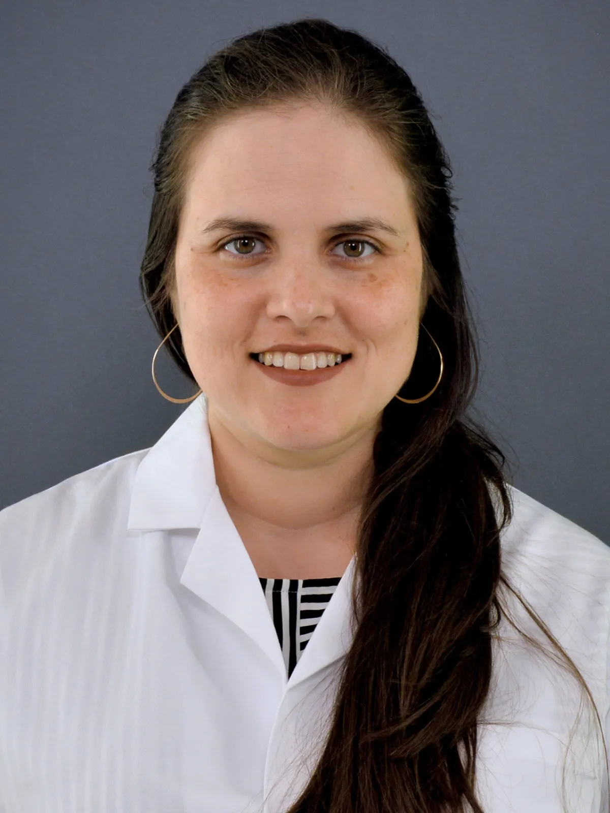 Dr. Alana M. Nevares, MD - Burlington, VT - Rheumatology, Rheumatologist