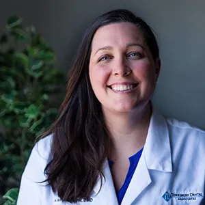 Dr. Alexis Cenami, DMD - Tewksbury, MA - Dentistry, General Dentistry, Periodontics, Prosthodontics