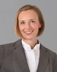 Dr. Amanda Allen, DMD - Edina, MN - Dentistry