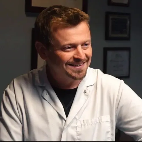 Dr. Benjamin Lawrence Hanson, DDS - Howell, MI - Dentistry, General Dentistry