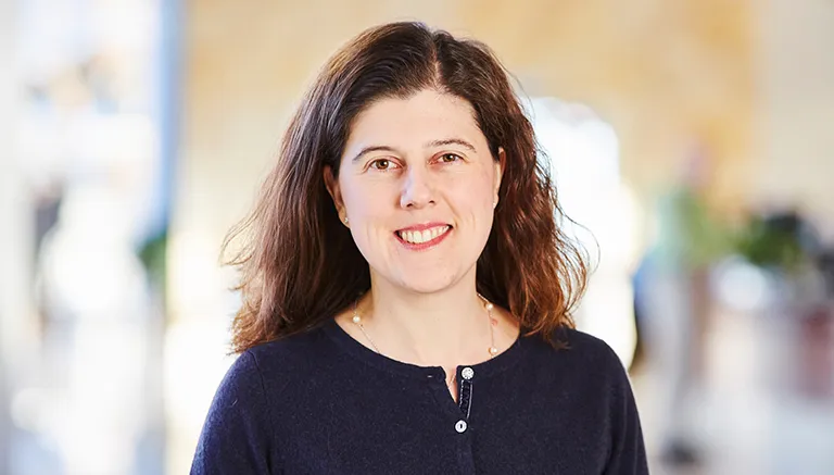 Dr. Kristin Kay Wenger - Hazelwood, MO - Pediatrics, Internist/pediatrician