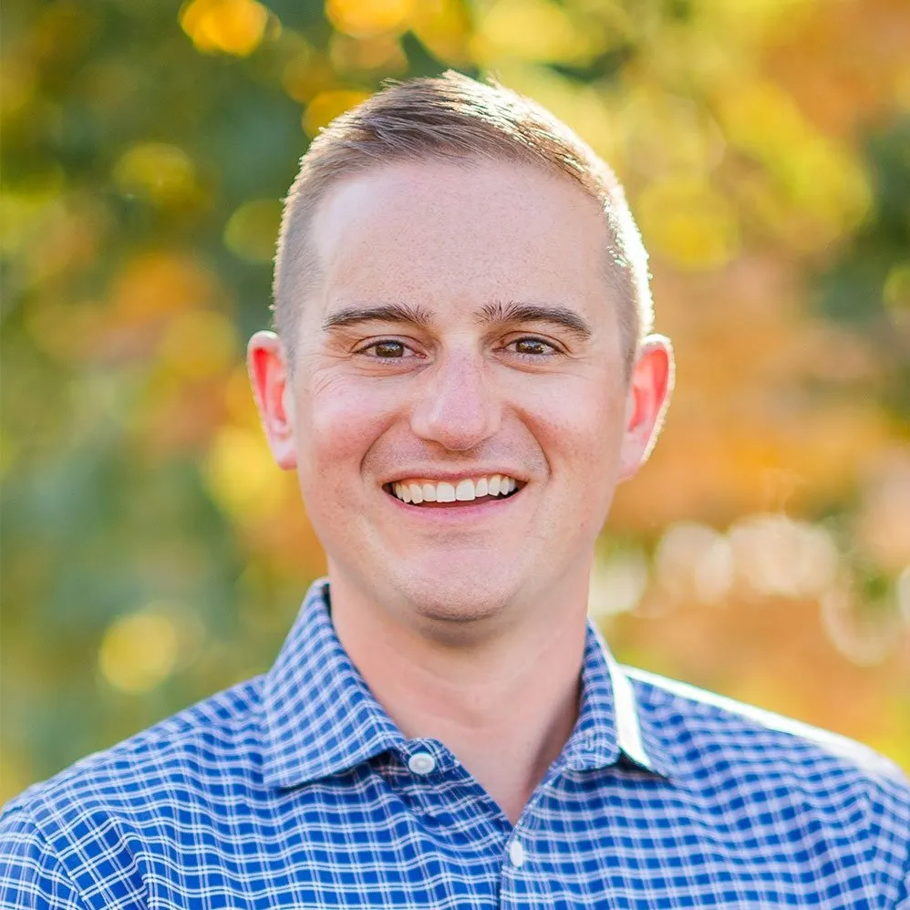 Dr. Derek Brandon Roos, DDS - Centennial, CO - Prosthodontics, Dentistry