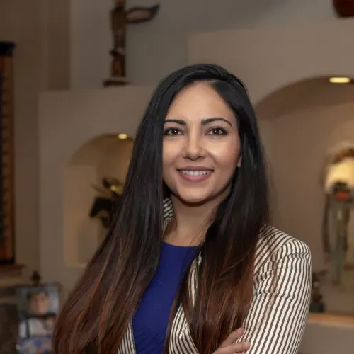 Dr. Naghmeh Majdi, DMD - Suwanee, GA - Dentistry, General Dentistry