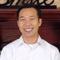 Dr. Phu Le, DDS