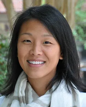 Dr. Eveline Wu