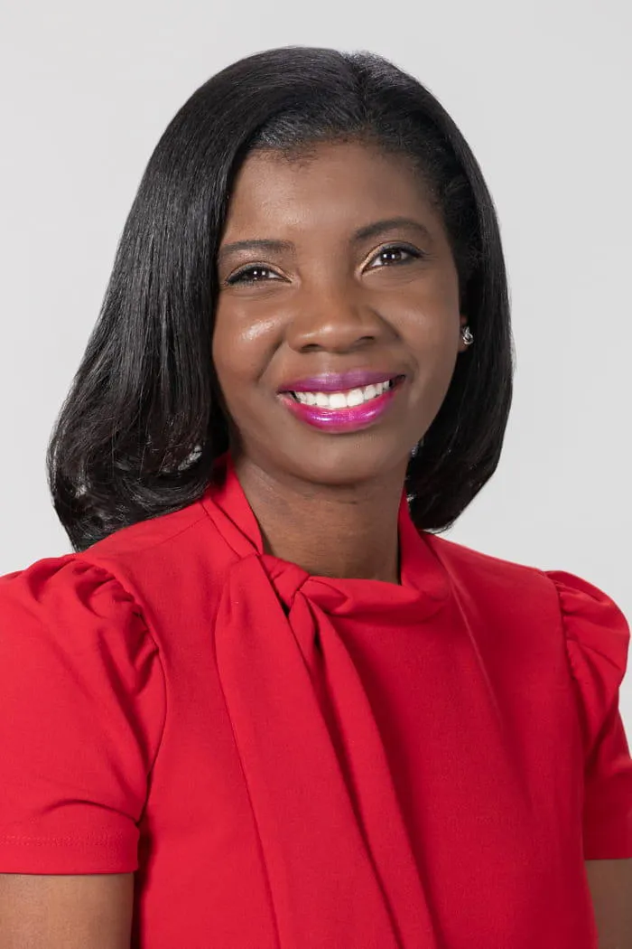 Dr. Amber Lateal Robins, MD - Batavia, NY - Family Medicine