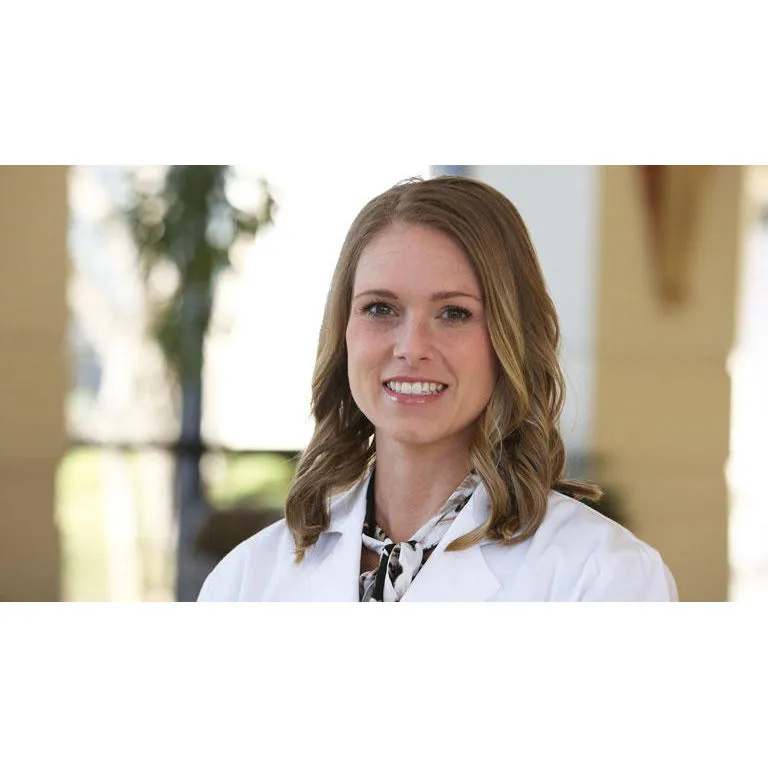Dr. Brianna Nicole Johnson - Fort Smith, AR - Family Medicine