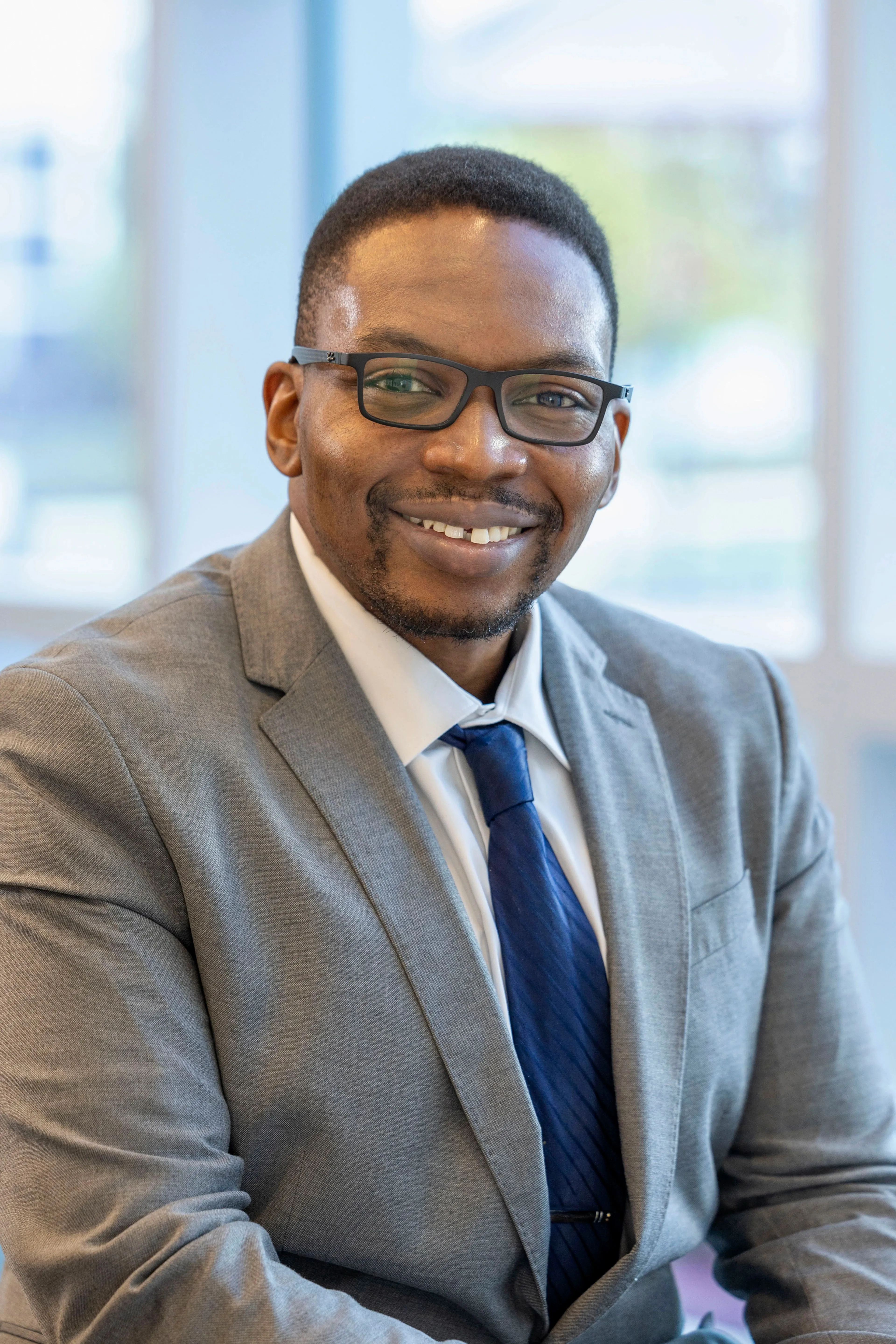 Dr. Osarenoma U. Olomu, MD - Jacksonville, FL - Otolaryngology-Head & Neck Surgery, Otolaryngology-Head And Neck Surgery