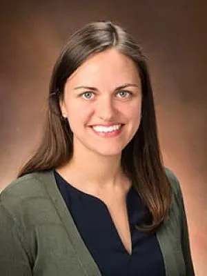 Dr. Laura E. Robinson, MD - Philadelphia, PA - Pediatrics, Internist/pediatrician