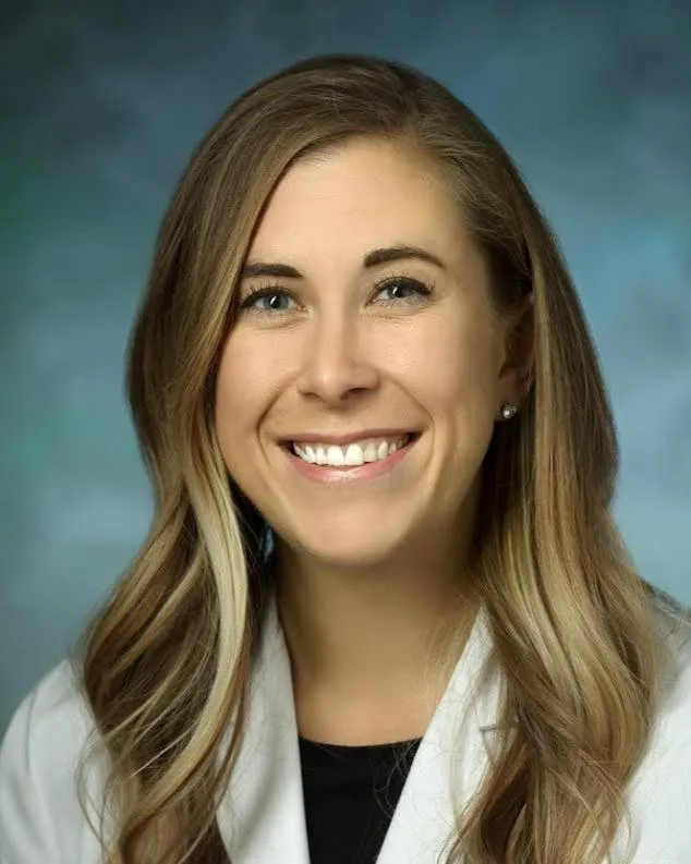 Dr. Megan Skelton - Chapel Hill, NC - Surgery, General Surgeon