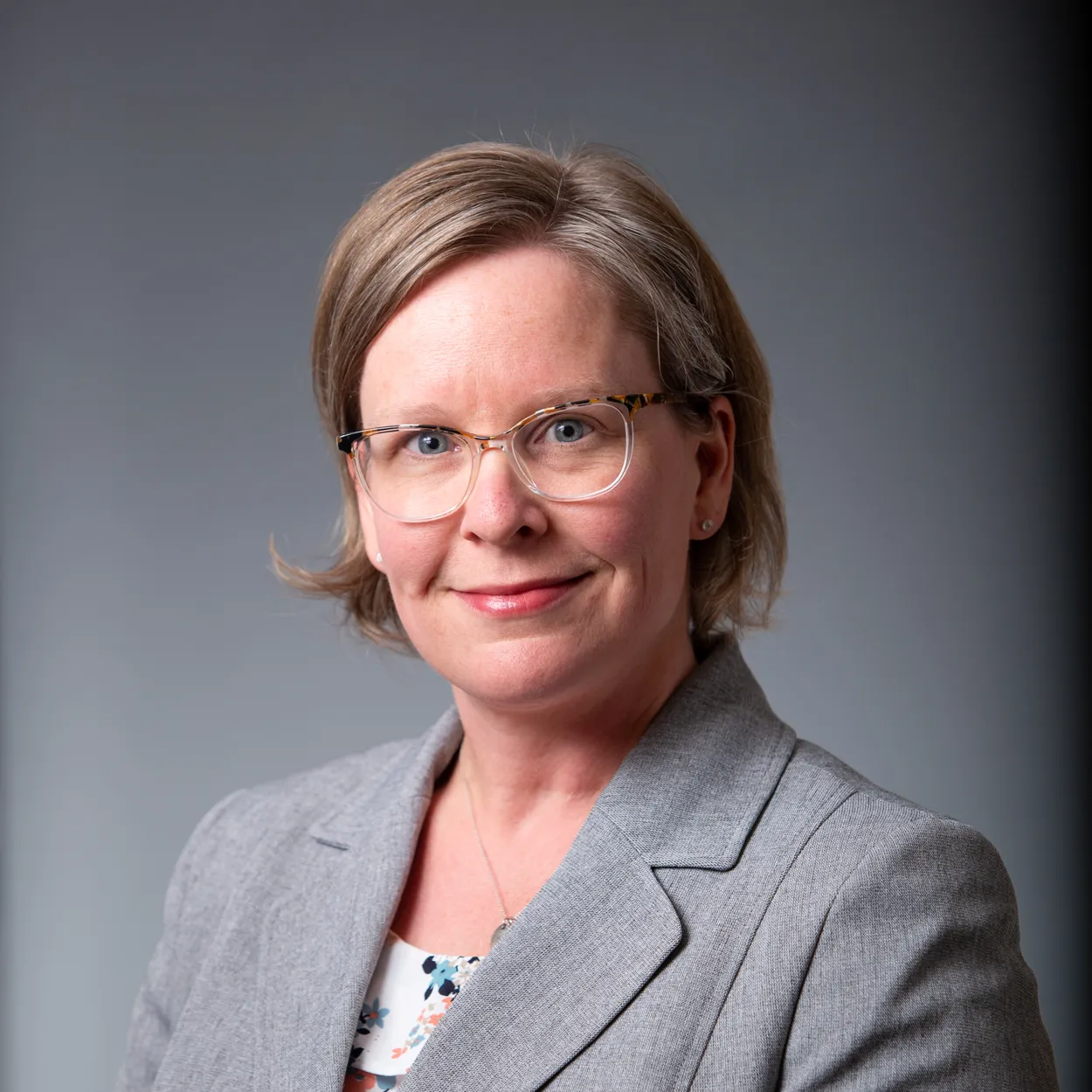 Dr. Amy E Paris, MD