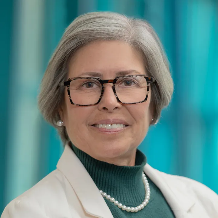 Dr. Rebecca Rochelle Mckown, MD - South Bend, IN - Obstetrics & Gynecology