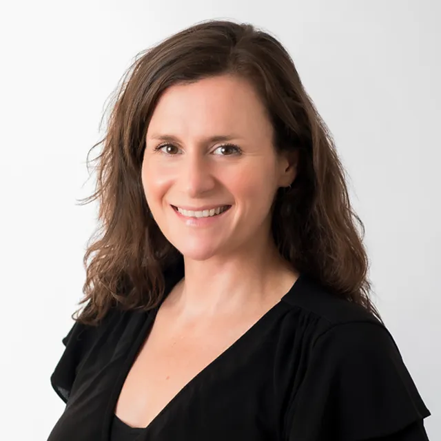 Dr. Gina Deangelis, MD - Oakland, CA - Pediatrics, Internist/pediatrician