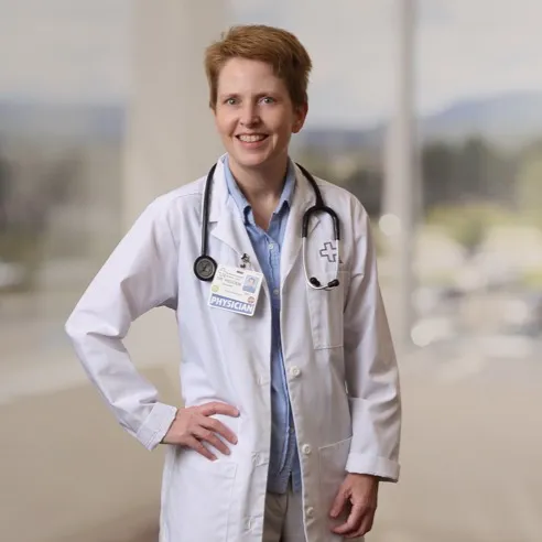 Dr. Suzanne Redden, MD - Rutland, VT - Internal Medicine