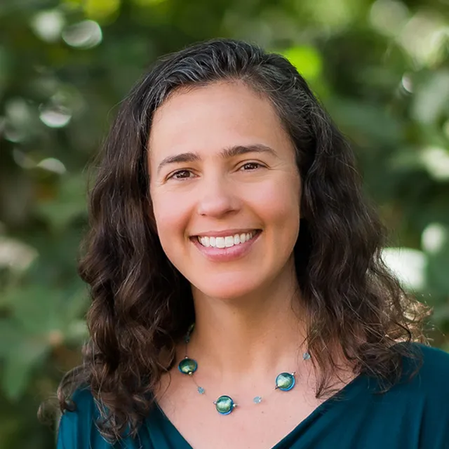 Dr. Lela Bachrach, MD - Oakland, CA - Pediatrics, Internist/pediatrician