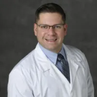 Dr. Alfredo Arrojas, MD - Vero Beach, FL - Orthopedic Surgery