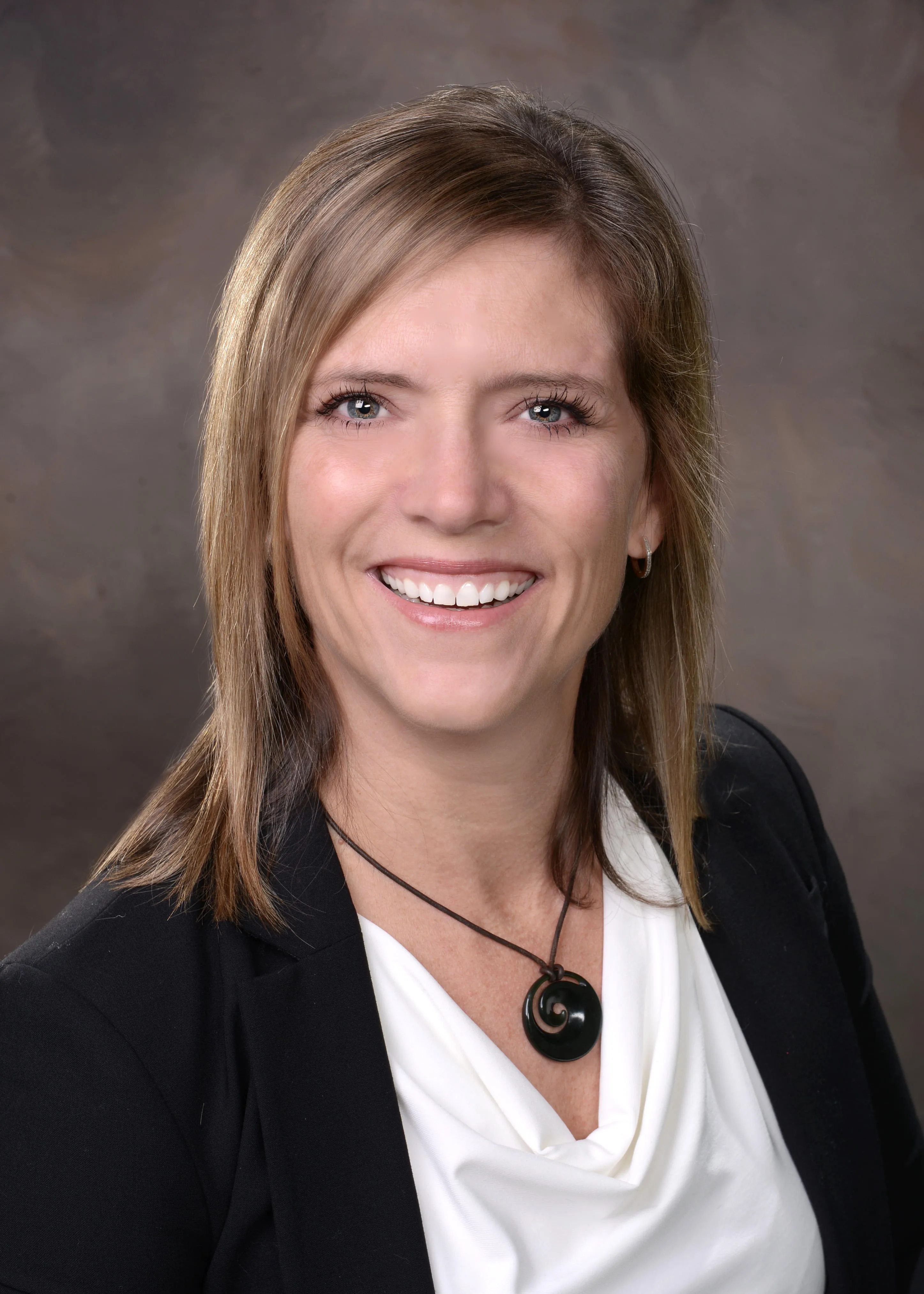 Dr. Amy Elizabeth Henning, DO - Lubbock, TX - Orthopedic Surgery, General Orthopedics, General Surgeon
