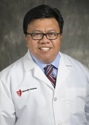 Oliver Mendoza, CNP - Grafton, OH - Nurse Practitioner, Family Medicine