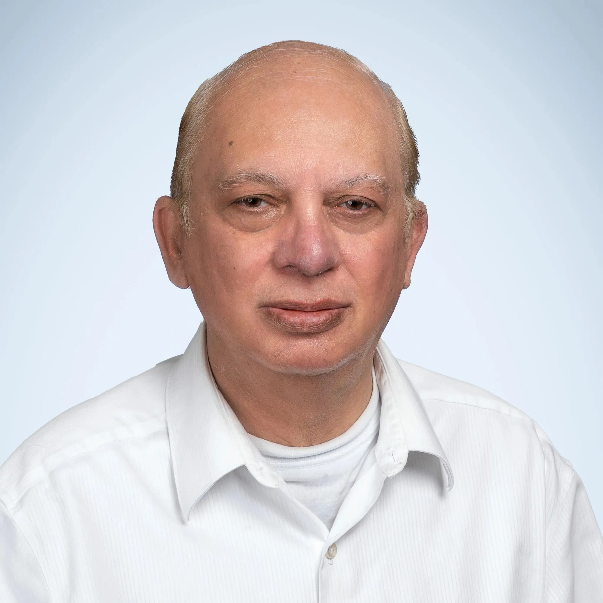 Dr. Mahmud Majeed, MD - Dodge City, KS - Internal Medicine