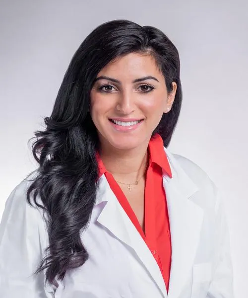 Dr. Lena Nesheiwat, MD - Hyde Park, NY - Family Medicine