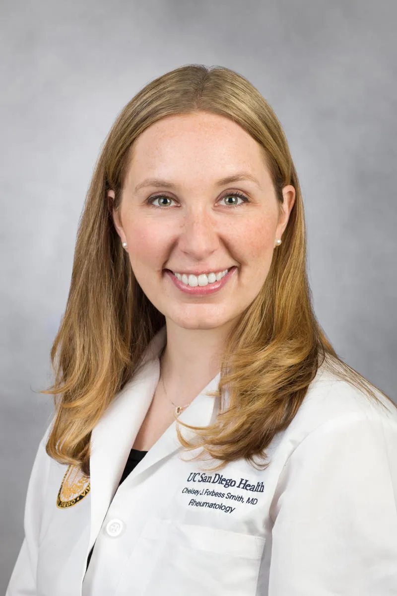 Dr. Chelsey Smith, MD - La Jolla, CA - Rheumatology, Rheumatologist