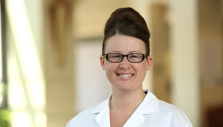 Dr. Misty Roshel Gonzalez - Van Buren, AR - Family Medicine