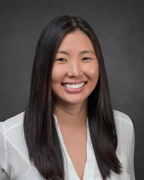 Dr. Sarah Key Min, MD - Medford, OR - Pediatrics, Internist/pediatrician