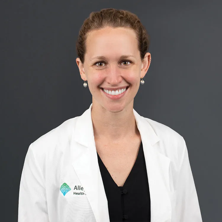 Dr. Cassandra Lynn Oehler, MD - Pittsburgh, PA - Internal Medicine, Infectious Disease