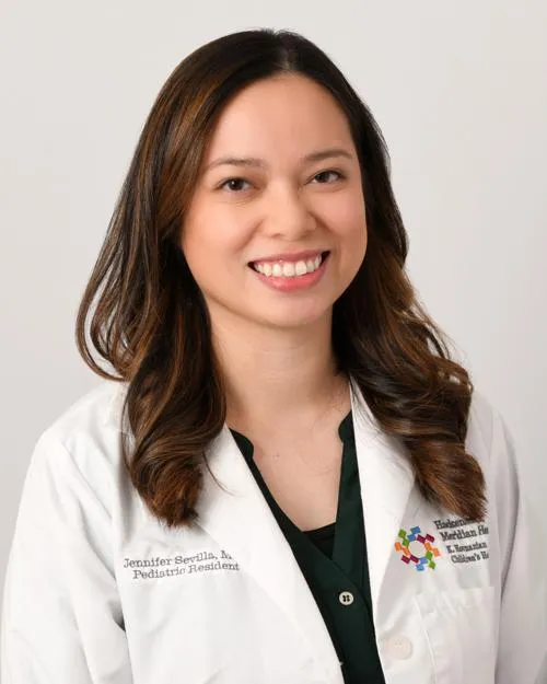 Dr. Jennifer Pauline Hernandez, MD - Hesperia, CA - Pediatrics