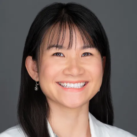 Dr. Thu-Cuc Nguyen - Palm Bay, FL - Internal Medicine, Hospital Medicine