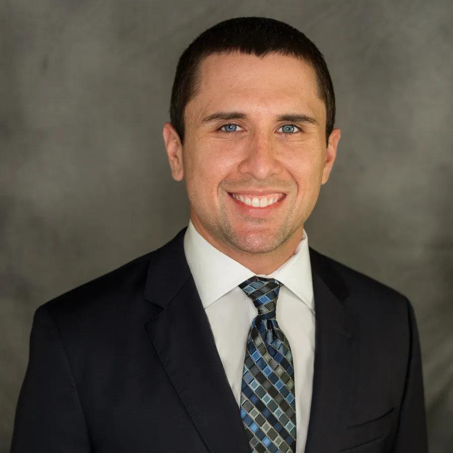 Dr. Eduardo Alejandro Bustamante, MD - Albany, OR - Ophthalmology