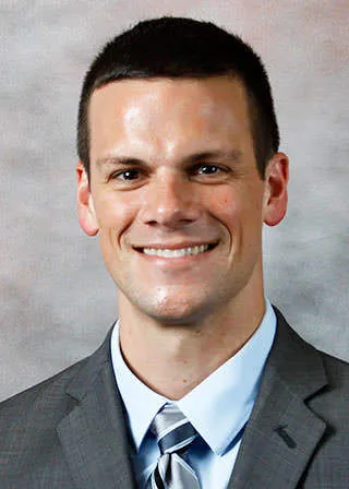 Dr. Travis J Dams, MD - Lafayette, IN - Family Medicine