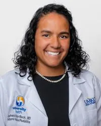 Dr. Johana Mejias-Beck, MD - Kansas City, MO - Pediatrics