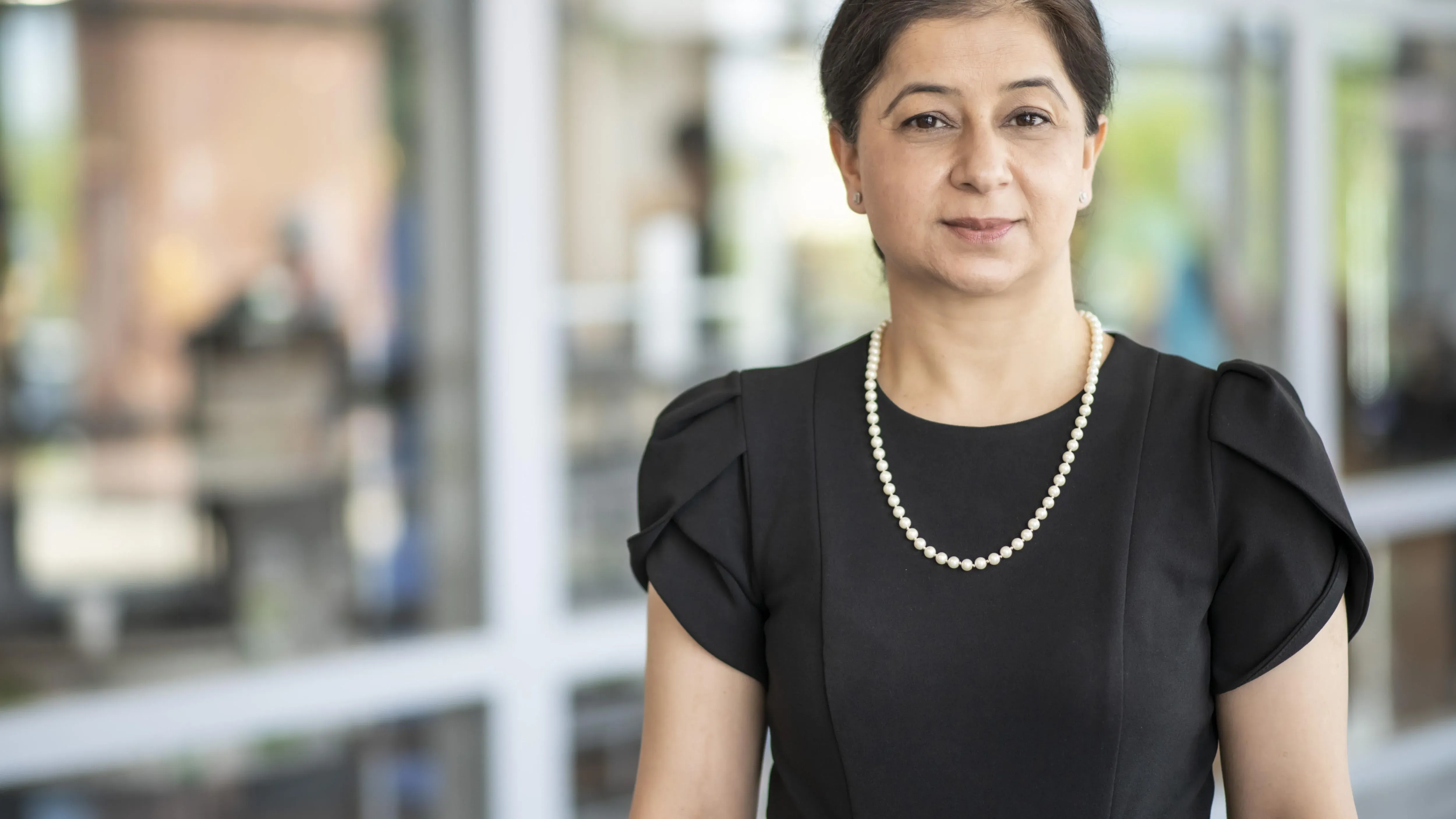 Dr. Navroop Kaur, MD - Bethlehem, PA - Psychiatry
