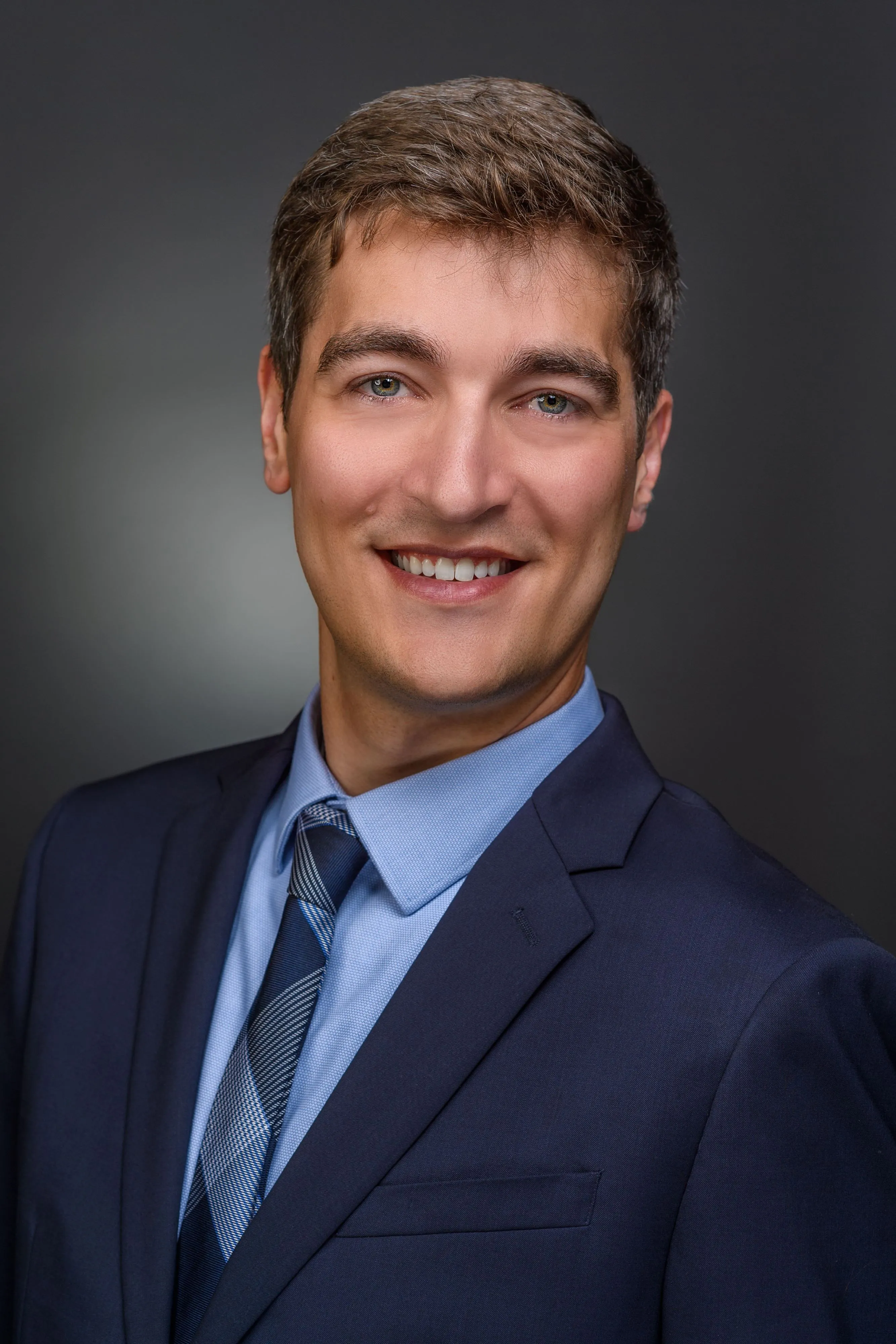 Dr. Christopher E. Honstad, MD - Plymouth, MN - Orthopedic Surgery, Hand Surgeon, Internist/pediatrician, Orthopedic Surgeon, Shoulder And Elbow Orthopedic Surgery, Sport Medicine Specialist