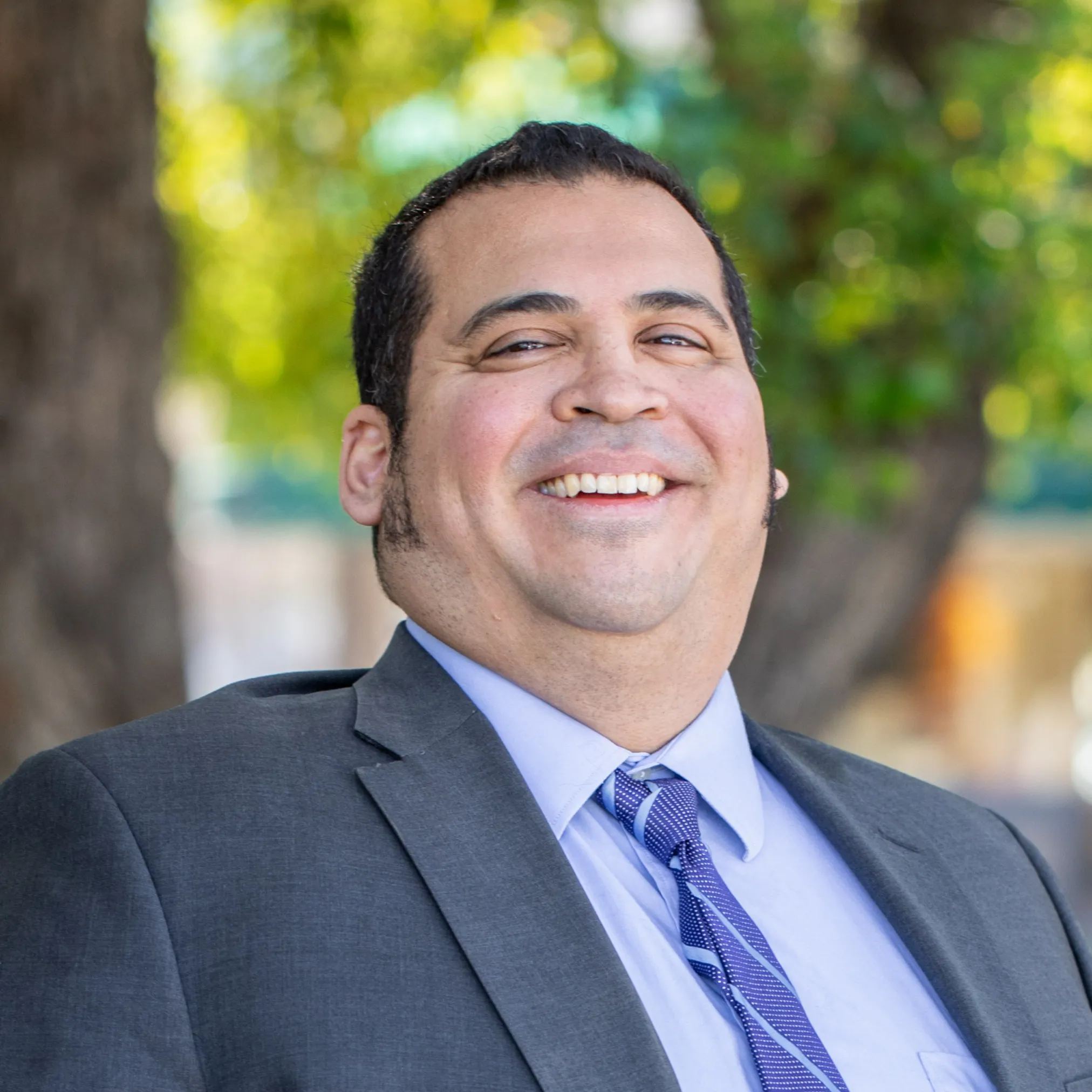 Dr. Roberto Castanos, MD - Riverside, CA - Psychiatry