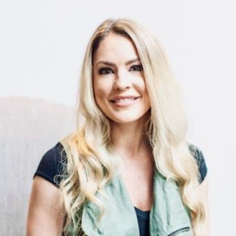 Dr. Hollie Pool