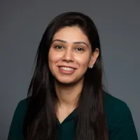 Dr. Mahvish Hamid, MD - Naperville, IL - Family Medicine