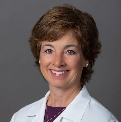 Dr. Holly Dawn Dagney, DO - Naples, FL - Family Medicine